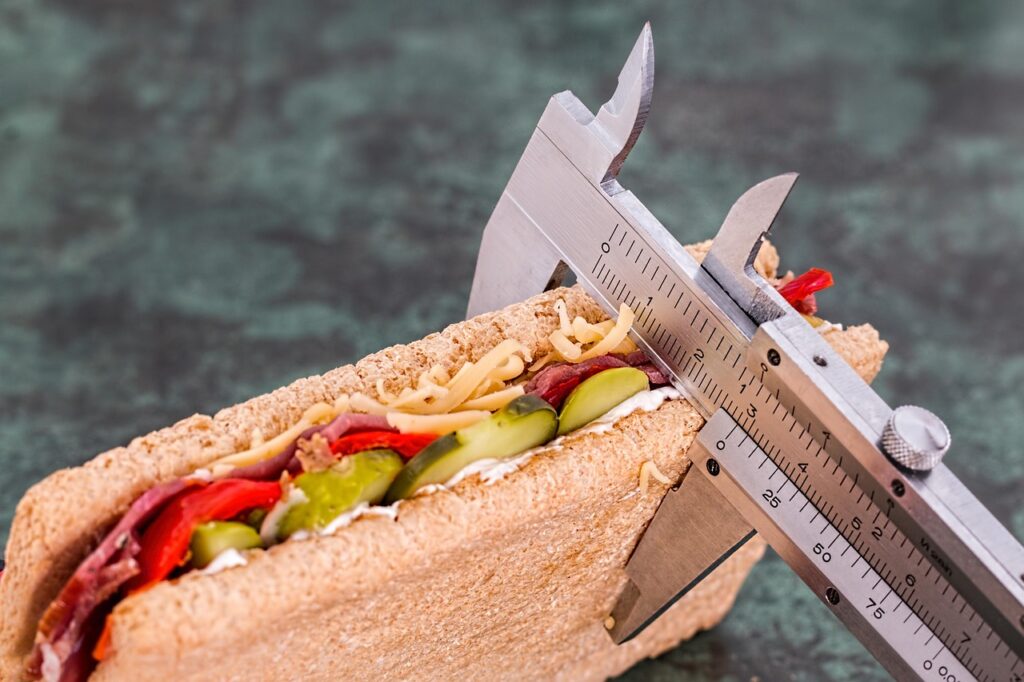 Abnehmen Sandwich Ernährung Ungewöhnliche Abnehm-Strategien, die tatsächlich funktionieren können